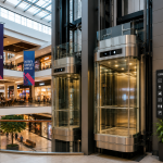 Cómo elegir elevadores en México para plazas comerciales con diseño moderno